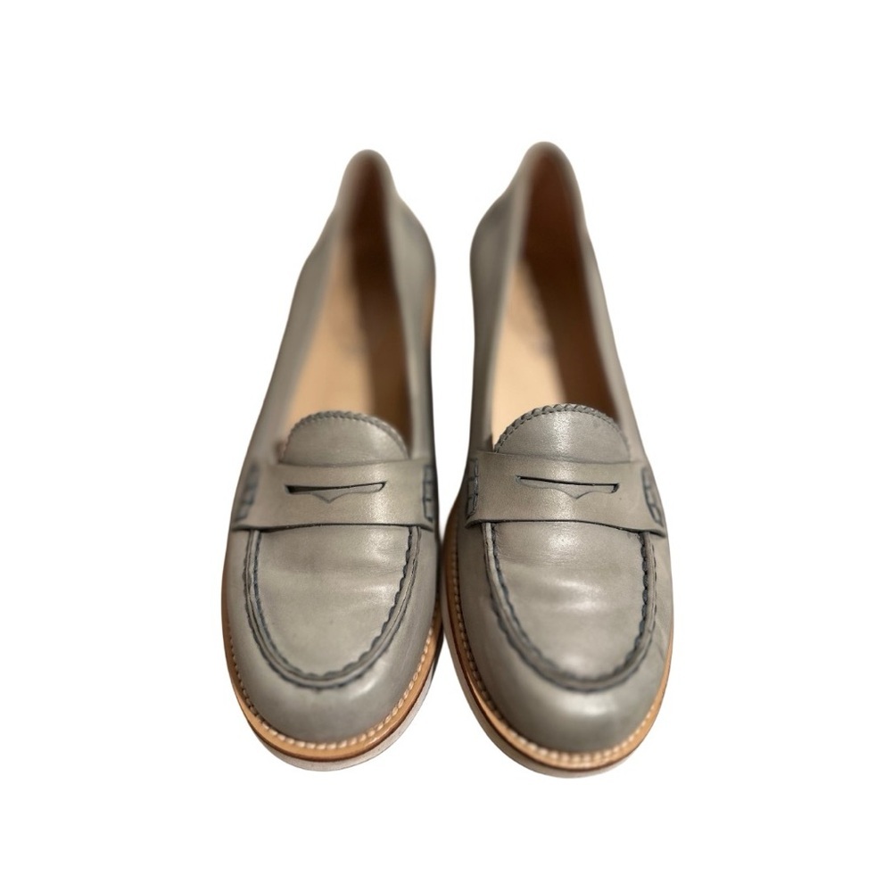 TOD’s Women’s Leather Loafer Sea Foam Green Flat Size 39 EU Made in Italy - Picture 7 of 17